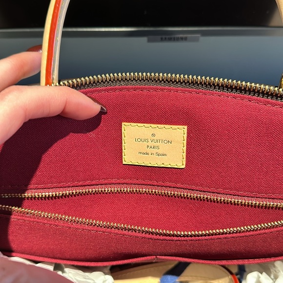 BRAND NEW NEVER WORN Louis Vuitton Brown Monogram Grand Palais handbag - Picture 3 of 10